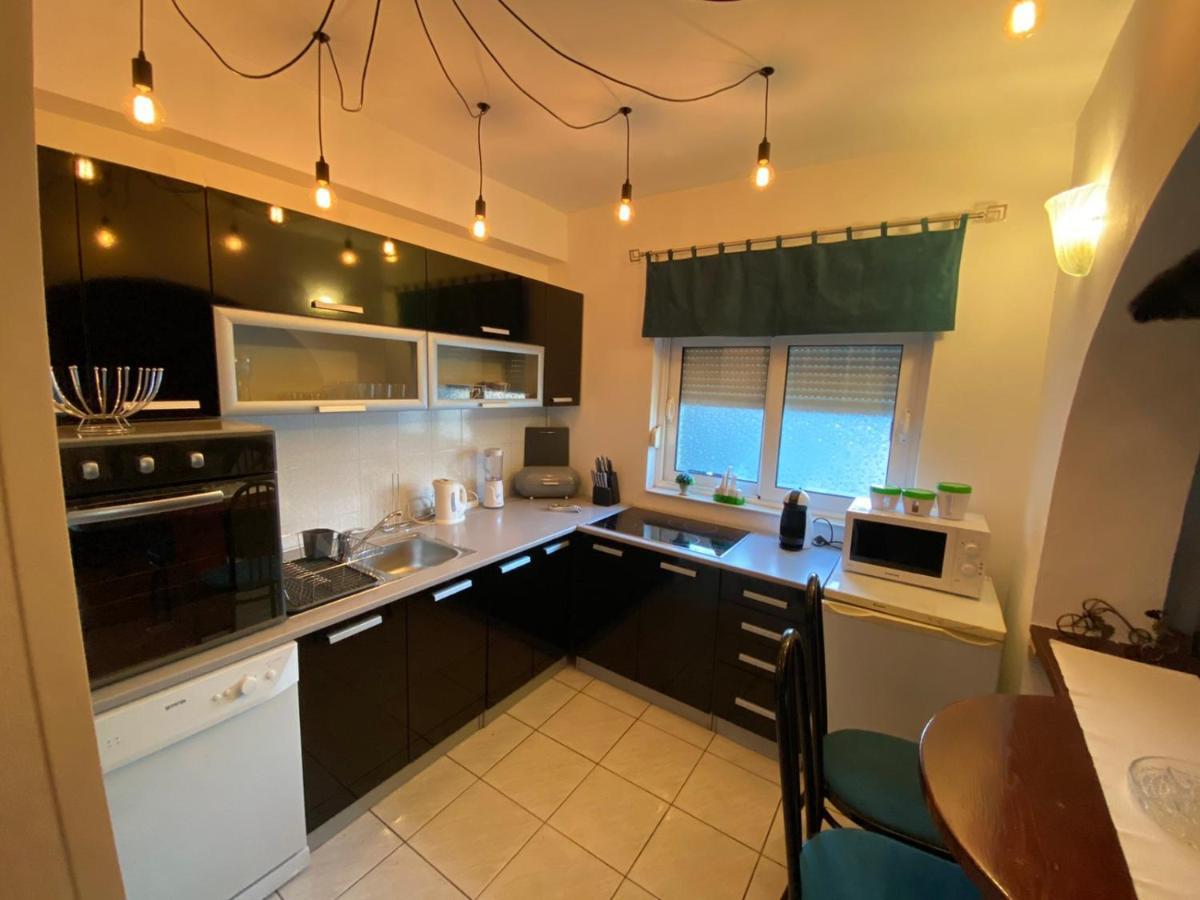 Appartamento Donna Dervis Herceg Novi Esterno foto